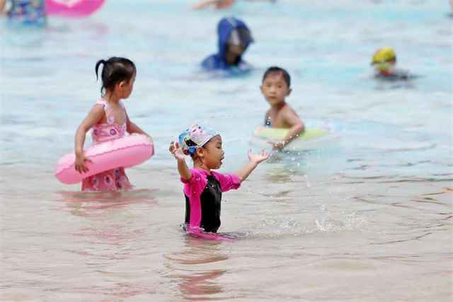 广州市多部门齐抓共管确保泳季游泳场所和平