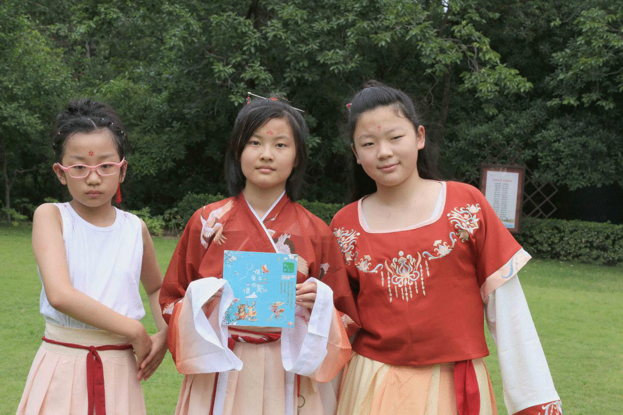 陶笛专辑《喂 童年你慢点 陶笛袋袋库》闪亮登场