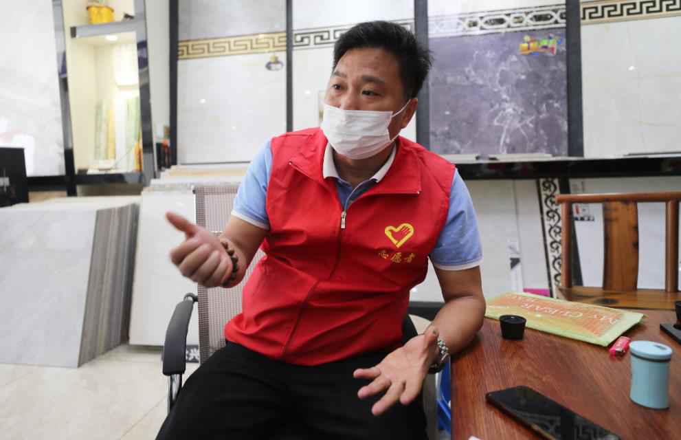 【身边的打动】湛江廉江：上阵“父子兵” 奋勇灭山火