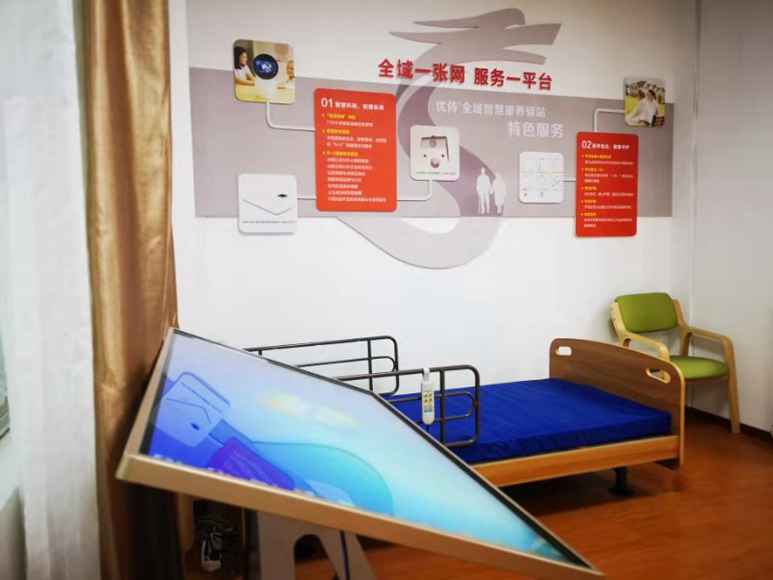 2019年市人大事情巡礼·发起治理篇丨重庆推进医养团结成长 为新增床位发放万元津贴