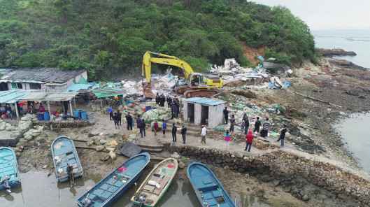 惠州大亚湾海洋综正当律人员完成许洲岛生态原貌规复事情