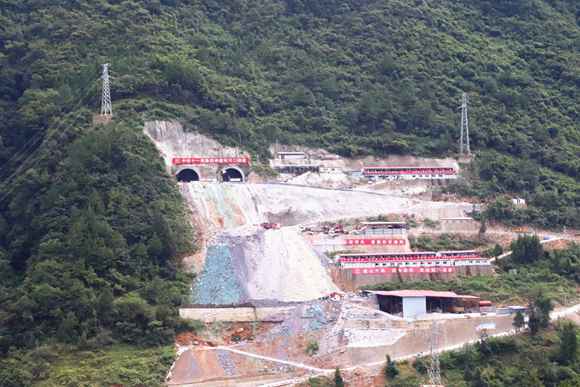 城开高速有新希望 全线首条超2公里长地道右线意会