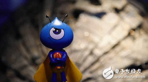 马云不怕银行联手反抗付出宝！裁人、降薪、瘦身、转型：粗笨的银行可否抵挡马云马化腾的打击