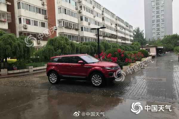  雷电大风双预警！北京雷雨10时根基竣事 雨后转晴阵风7级