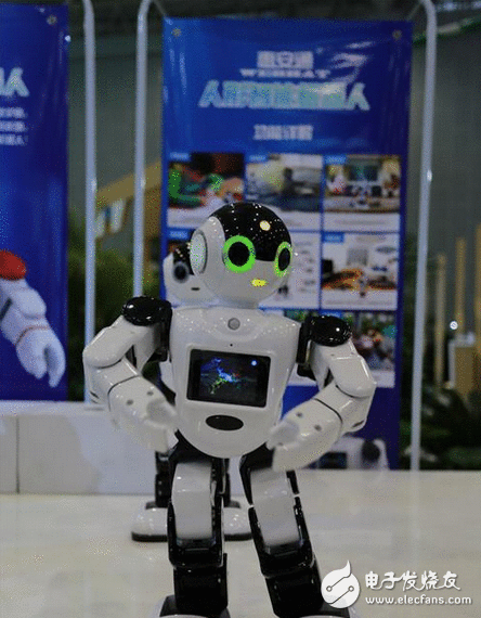 将科幻变现实 智能呆板人走进糊口 遂宁每年造万台智能呆板人 年常量千万