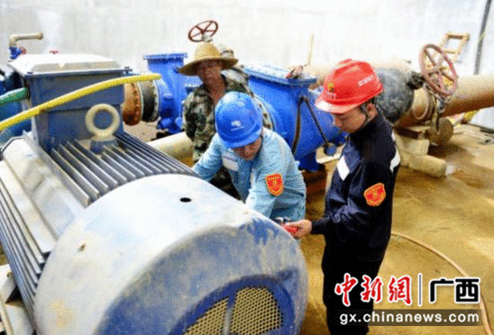 崇左江州区:浇灌用电增容为千亩农田降下“实时雨”