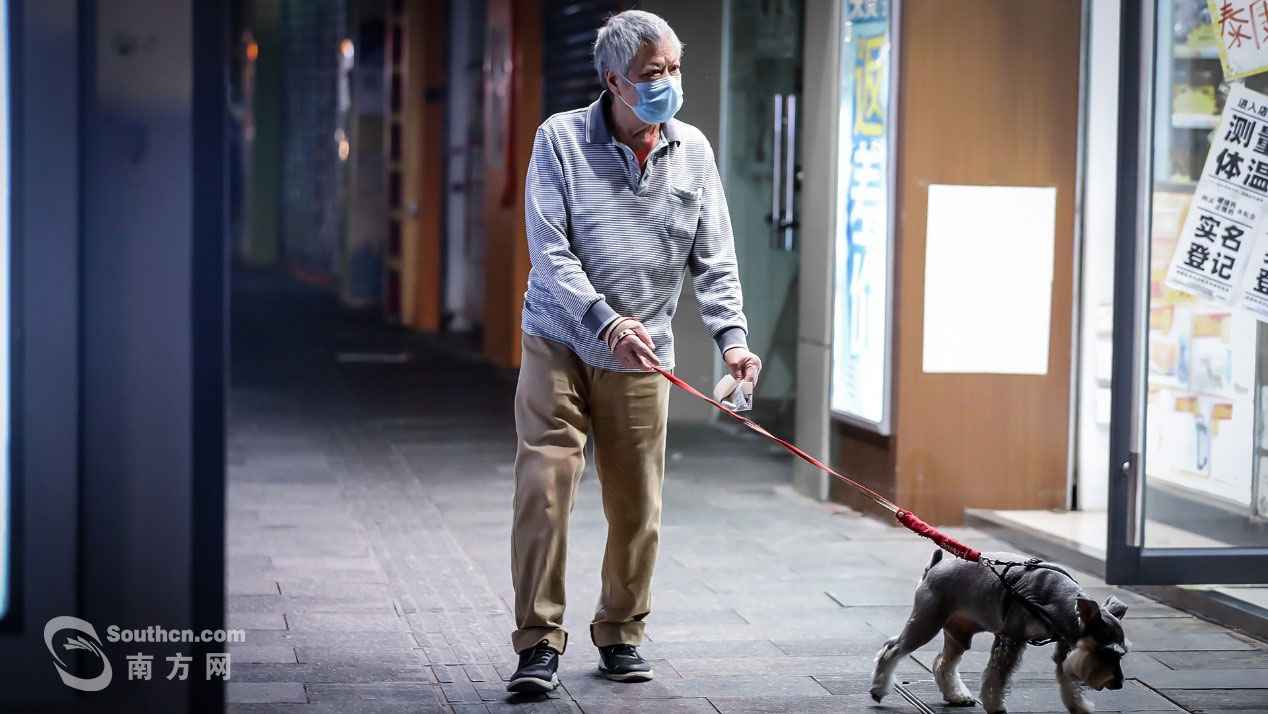 戴着口罩的广州夜糊口：参差百态，乃幸福本源