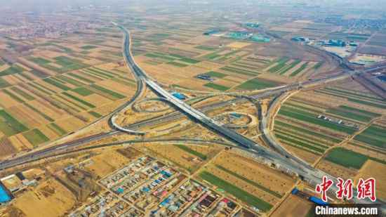 京津冀交通一体化重点项目迁曹高速年底再通50公里——中国新闻网河北