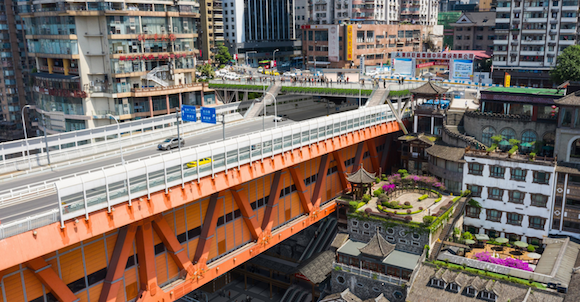 增设垂直升降梯和都市阳台的跨江大桥 就是山城“最美的风光”