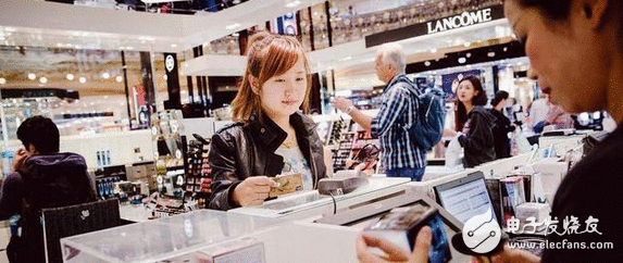 中国很有大概成为全球第一个无现金国度 庞大便利正在改变我们的糊口