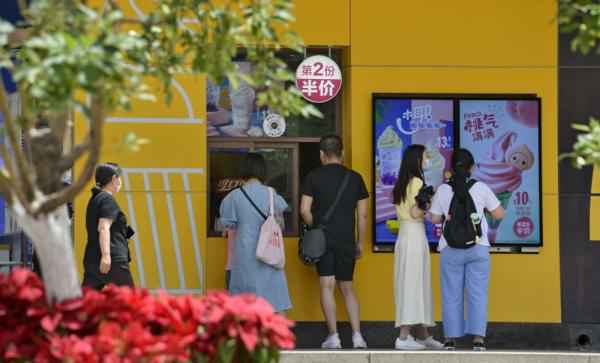 北京著名贸易街开始规复富贵 北京著名贸易街开始规复富贵