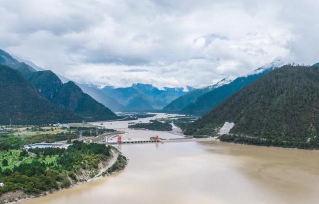 【脱贫攻坚】深圳南山区援藏异地搬家记：为察隅人民“易”得日月换新天