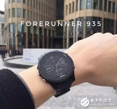 专业+时尚 Forerunner935全能型铁三举动手表，为你打造钢铁之躯