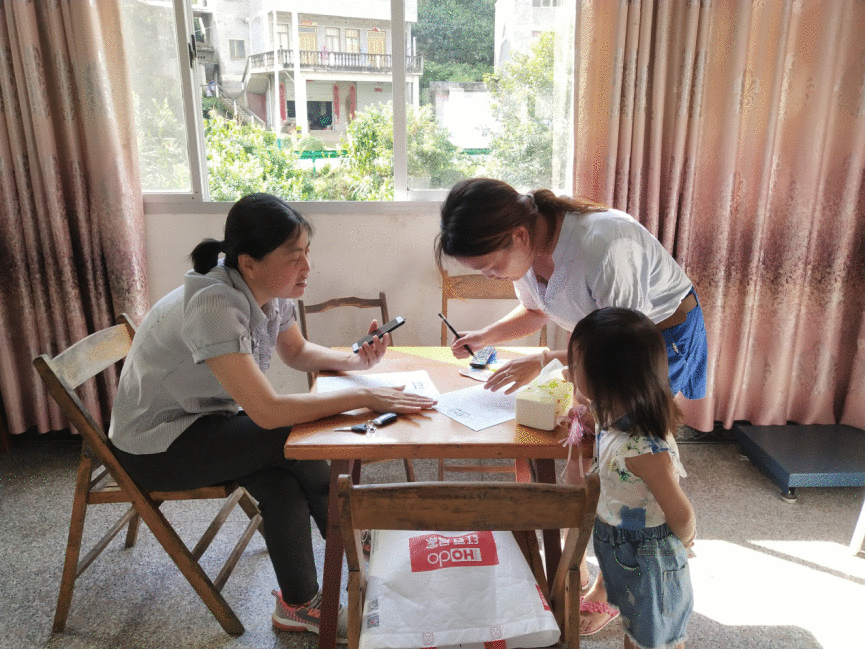 歙县“千师访万生”暑期安详不放假