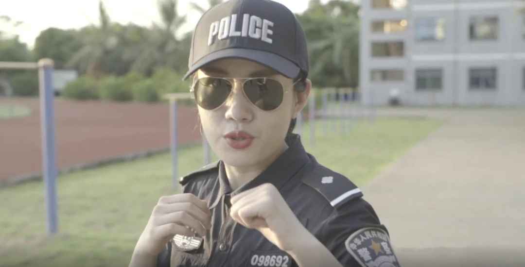 海南铁路女警版《无价之姐》冲上热搜 网友直呼：这群小姐姐太飒了