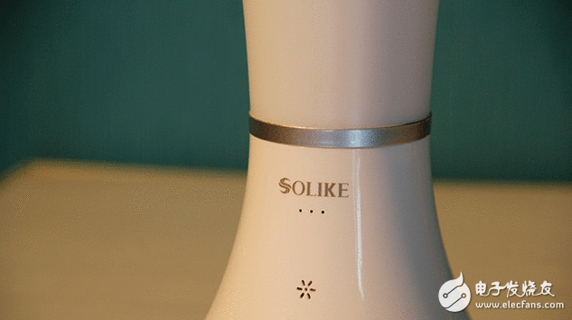 这款台灯有点纷歧样：小蛮腰智能语音台灯评测：成果挺少但很好用