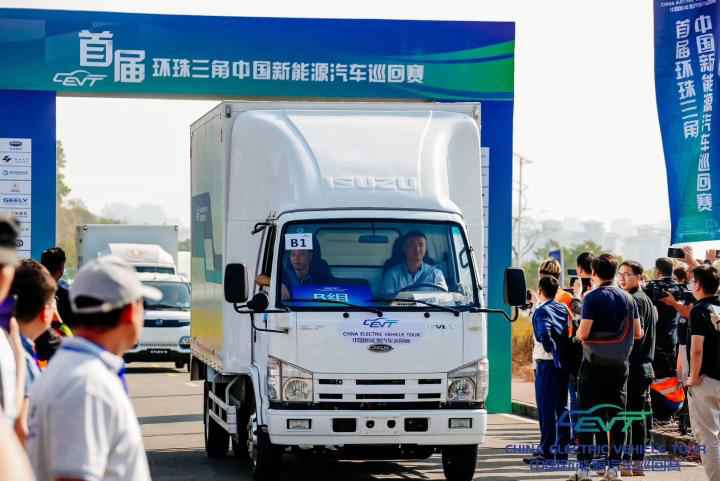 扬帆“企”航|电动车、自动驾驶、氢能源……垂青庆卡车“进击”之路