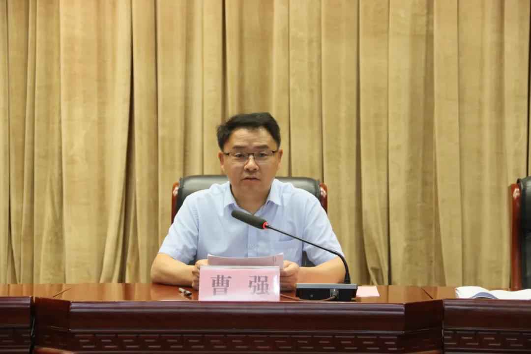 灵璧县第三届“但愿之星”评选表扬暨2020“爱心圆梦大学”助学金发放典礼乐成进行！