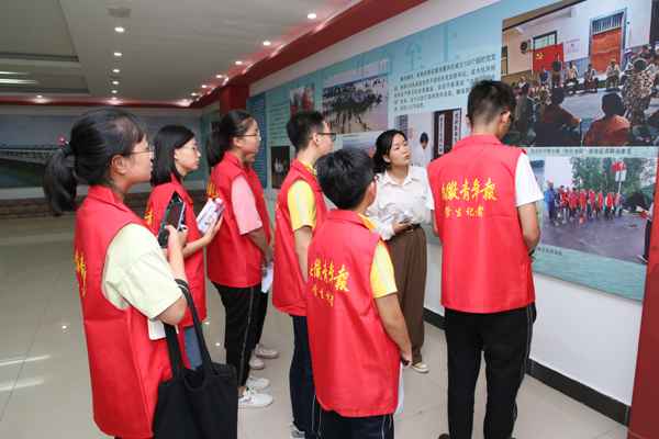 本报学生记者探访王家坝精神