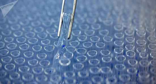 俄卫生部长：俄新冠病毒疫苗11-12月将到达最大产量