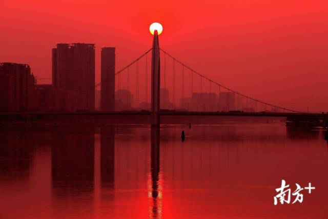 南边拍客看广东|一周精选 湾区赏红月