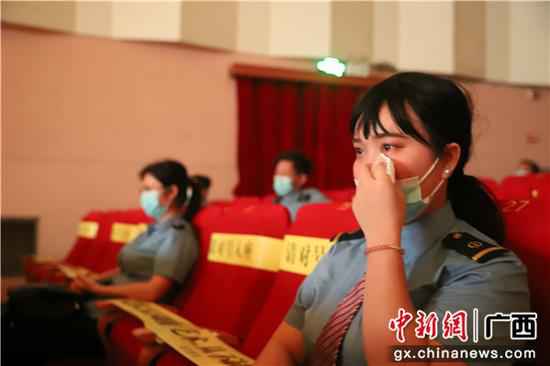 南宁车务段开展大型观影主题教诲勾当