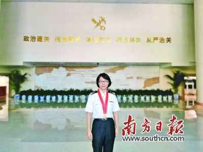 全国抗击新冠肺炎疫情先进小我私家杨杰:恪守抗疫8个月 回家休息仅3天