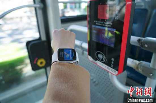 京津冀互通卡刊行量超700万张 包围苹果、安卓机型——中国新闻网河北