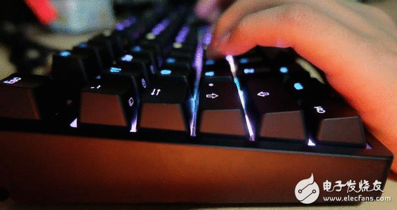 一款实用的机器机器键盘 啪啪啪停不下来 ikbc F-108 时间机