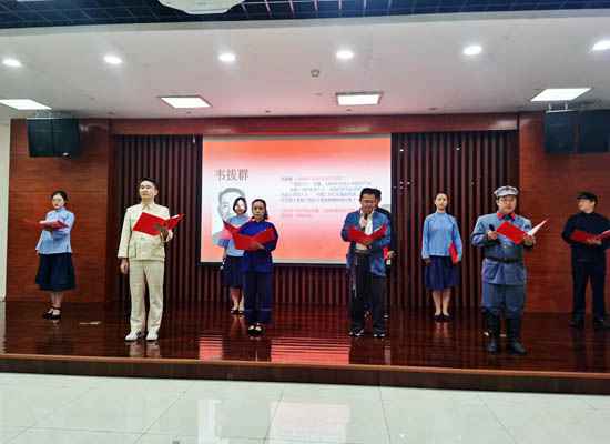 不忘初心紧记使命 中青二班进行党性分享会