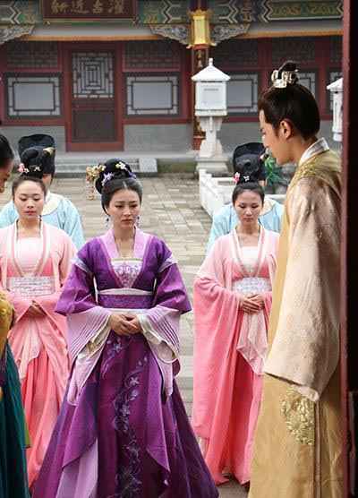 《开封府传奇》张檬化身“官二代”调戏包大人