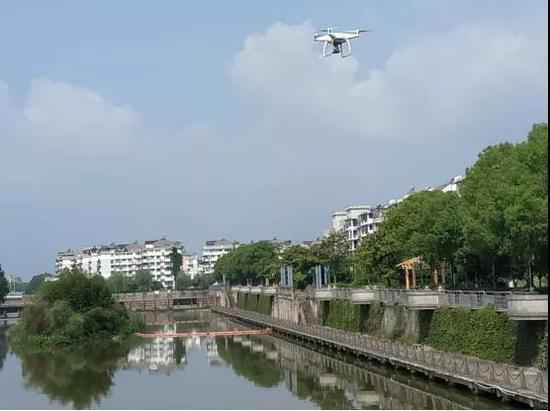 浙江云和：无人机放哨河流 开展风雅化打点