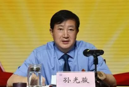 武汉市查看院原查看长孙光骏被双开