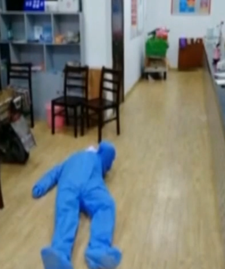 【战疫最前线】守卫武汉的“普通人”：“这个国度需要有人挺身而出”