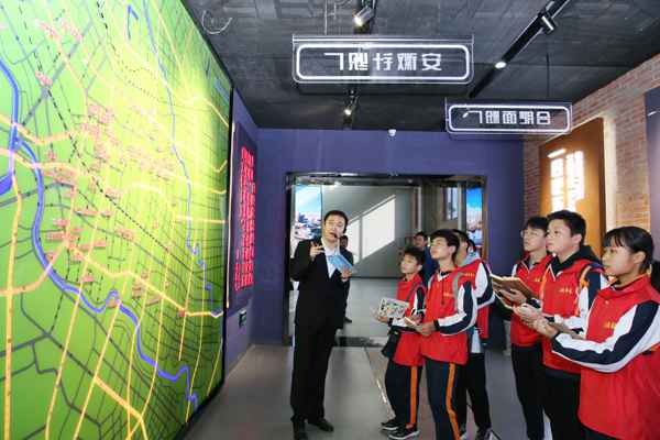 中国记者节|本报学生记者走进合肥东部新中心