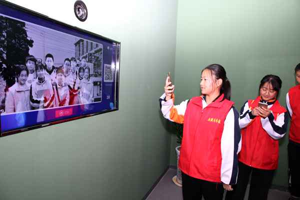 中国记者节|本报学生记者走进合肥东部新中心