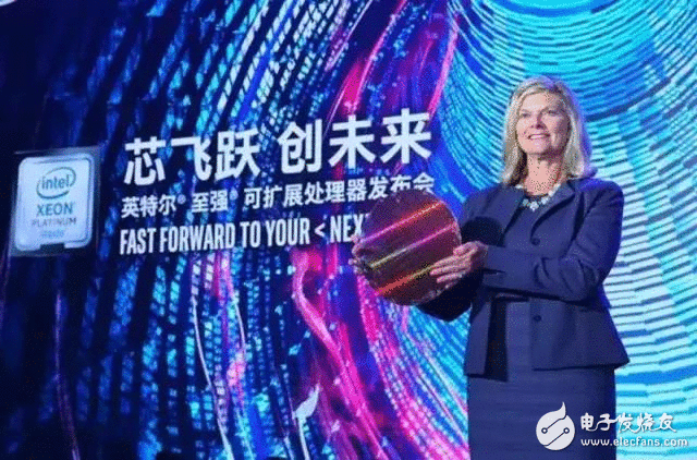 英特尔推出新处理惩罚器Skylake 对战AMD Epyc 胜算几许