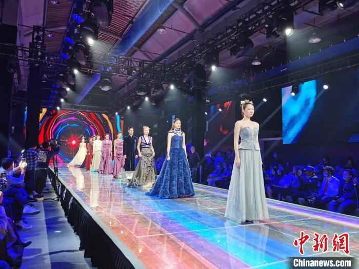 “世界瞥见·诗画浙江”外洋推广文旅金手刺展示周在杭州开幕