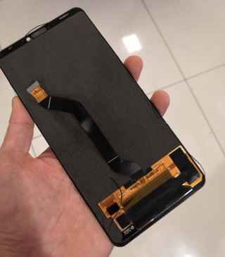 华为Mate20将推三款新机 Pro售价或创新高