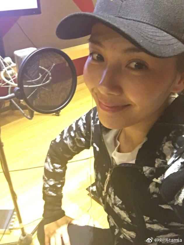 安迪上线！刘涛素颜为《欢悦颂2》配音