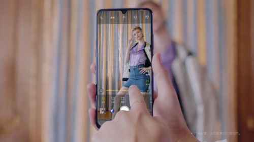 vivo X23成果曝光：美体相机拍出曼妙身姿