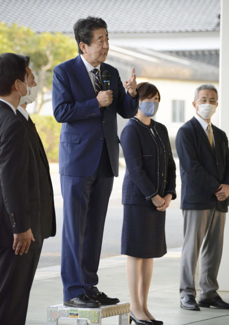 安倍合身体正在“飞速好转” 来岁将重返政坛