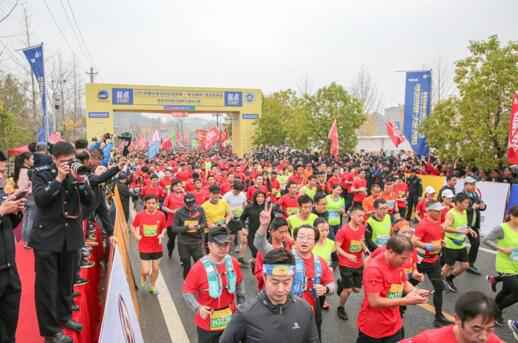 问津故地掀健身高潮 | 2019中国山地马拉松系列赛—武汉新洲站圆满落幕