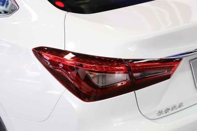 津贴后或售11.99-12.99万元 逸动EV460将于10月18日上市