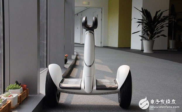 九号均衡车Plus测评：新添加的成果值多出来的1500块吗？