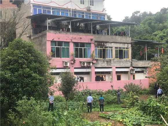 重磅！重庆烟草专卖局创立以来最大局限“黑烟厂”被捣毁