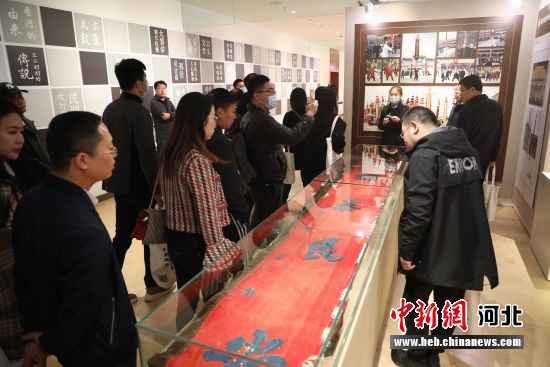 河北香河：网络名博游香河