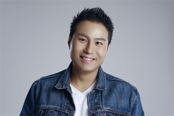 钱磊参演《台湾旧事》 窘境中的人性最真实