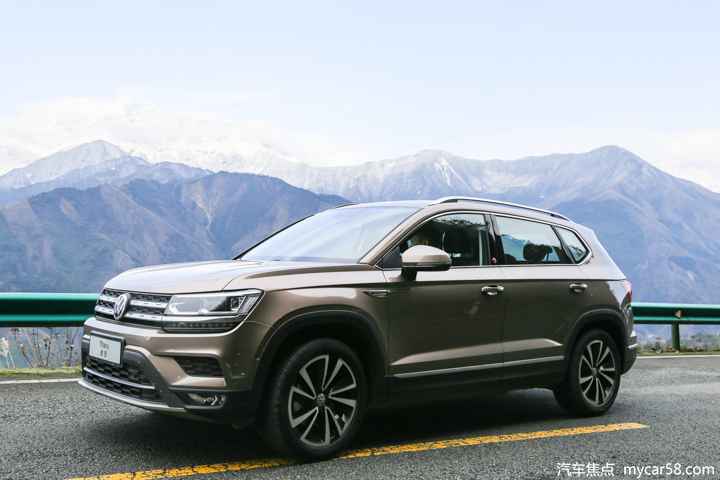 它是民众最好卖的紧凑型SUV，月销超万辆，轴距更胜CR-V！