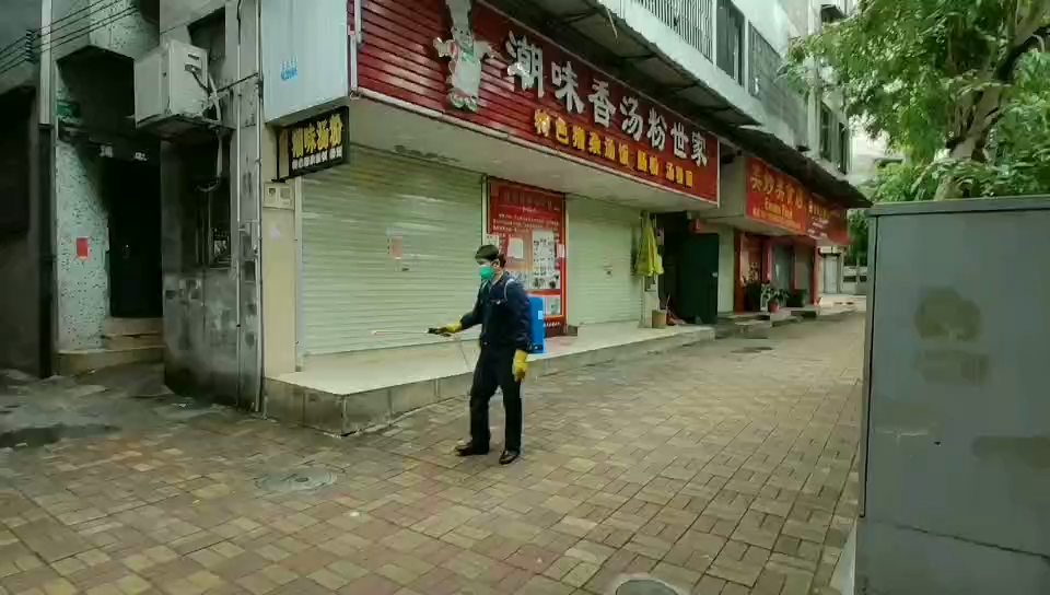 一线走访：“风暴眼”中的广州越秀矿泉街